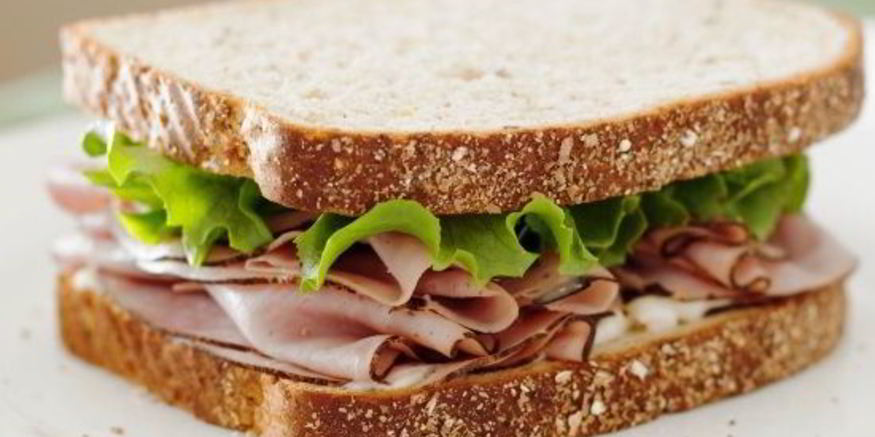 Рецепт бутербродов с ветчиной и овощами