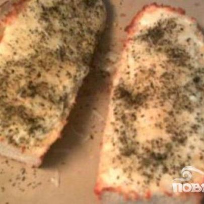 Чесночно-сырный бутерброд