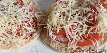 горячие бутерброды на вафельных хлебцах