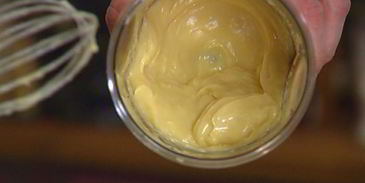 средиземноморский горячий бутерброд с тунцом и артишоками