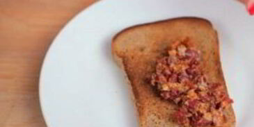 сытный бутерброд с авокадо