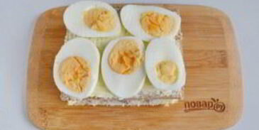 закусочный бутербродный торт с рыбой