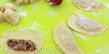 чебуреки из заварного теста