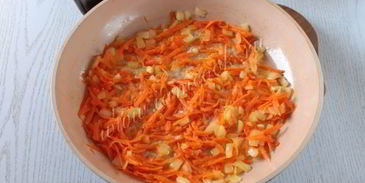 чебуреки с капустой