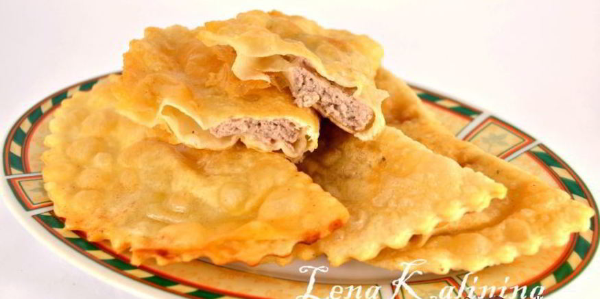 Рецепт крымских чебуреков