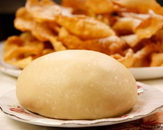 Простое тесто для чебуреков