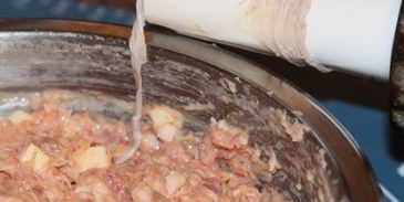 домашняя колбаса из свинины и куриного филе