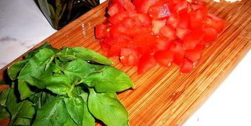 фаршированные болгарские перцы с томатным соусом