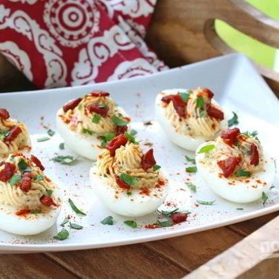 Фаршированные яйца по-испански