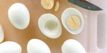 фаршированные яйца по-испански