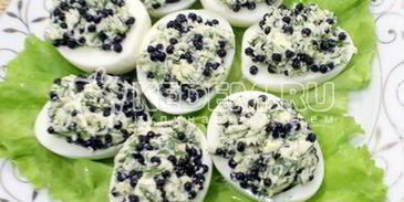 фаршированные яйца с икорно-горчичной начинкой