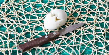 фаршированные яйца цыплята