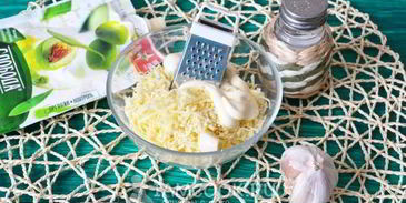 фаршированные яйца цыплята