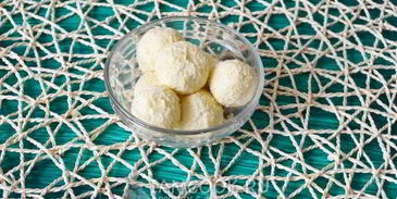 фаршированные яйца цыплята