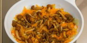 яйца, фаршированные грибами