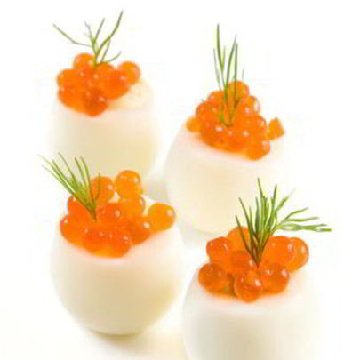 Яйца, фаршированные икрой