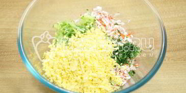 яйца фаршированные крабовыми палочками