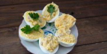 яйца, фаршированные сельдью