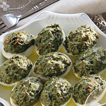 Яйца, фаршированные шпинатом