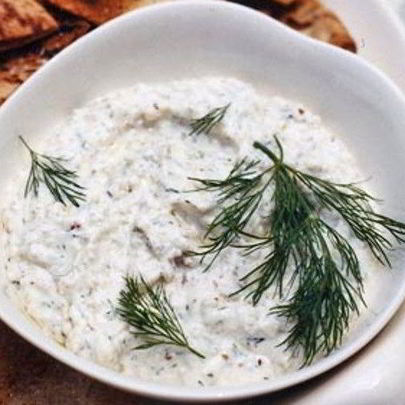 Греческая картофельно-чесночная закуска