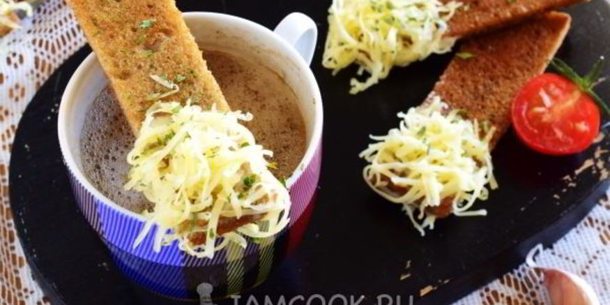 Рецепт чесночных гренков из черного хлеба