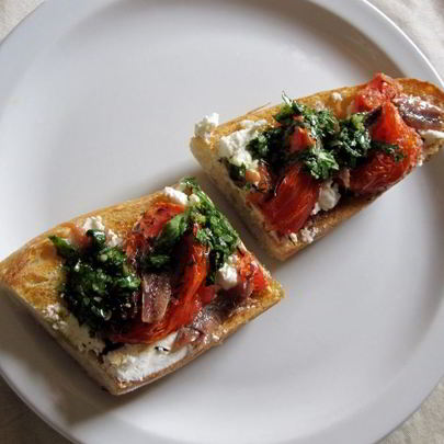 Гренки с анчоусами