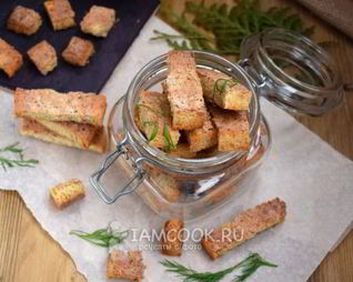 Гренки с крабово-креветочной пастой