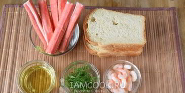 гренки с крабово-креветочной пастой