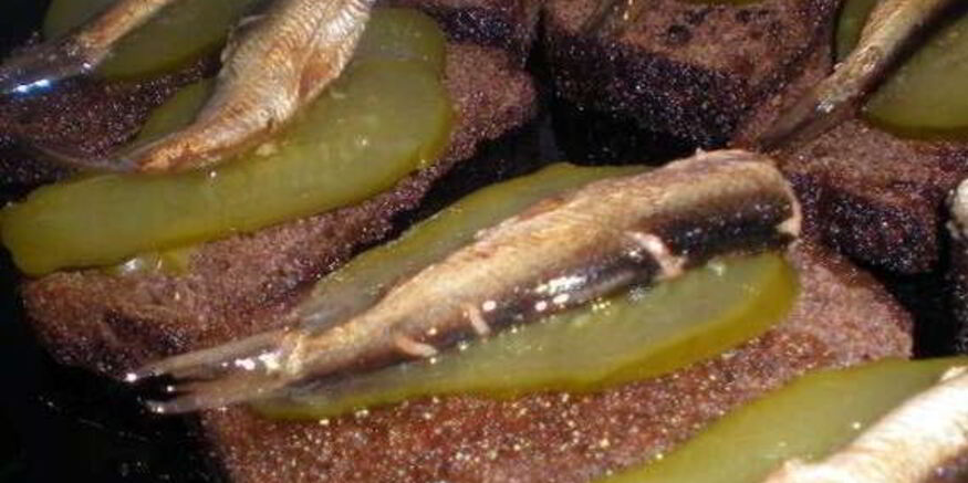 Рецепт гренков с шпротами