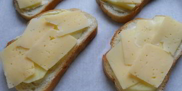 гренки с яблоком и сыром