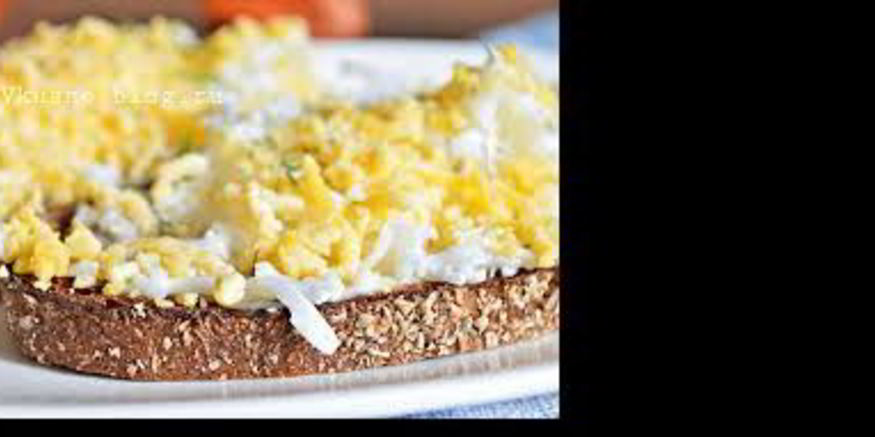 Рецепт гренков с яйцом и чесноком