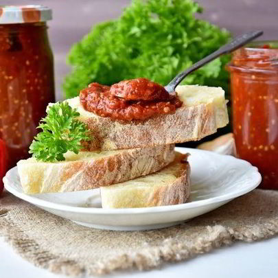 Айвар-икра из запеченной паприки с баклажанами