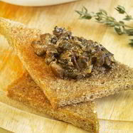 Рецепт Грибной икры на тостах