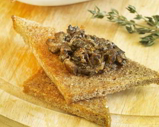 Грибная икра на тостах