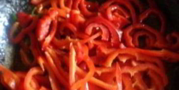 икра кабачковая с томатной пастой и чесноком