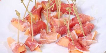 четыре вида канапе