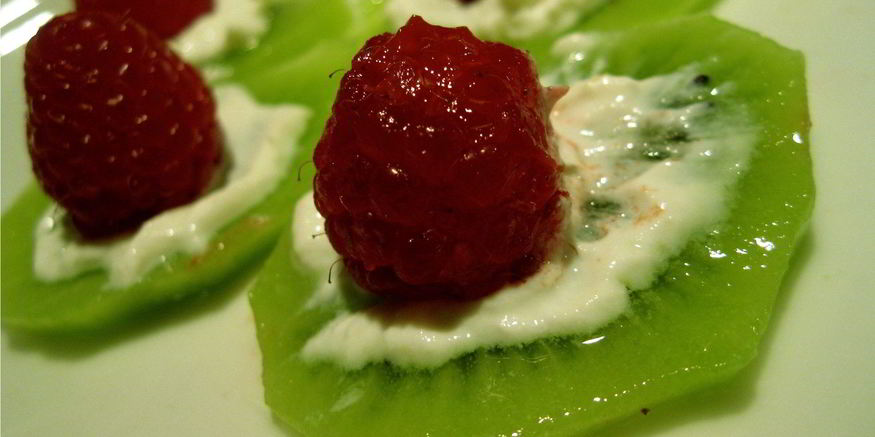 Рецепт фруктовых канапе