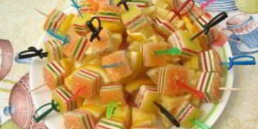 канапе для детей