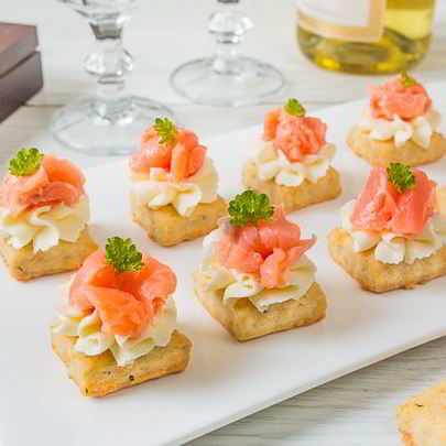 Канапе на сырном печенье