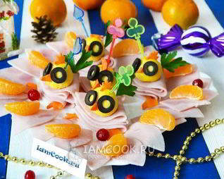 Канапе новогоднее Цыплята