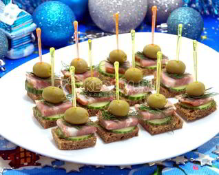 Канапе с бужениной