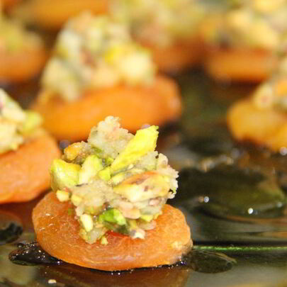 Канапе с курагой