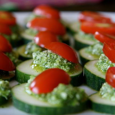 Канапе с песто