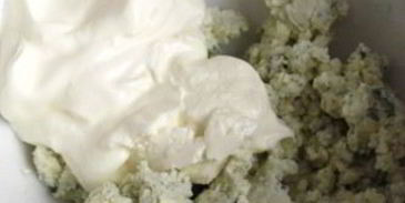 канапе с сыром дор блю