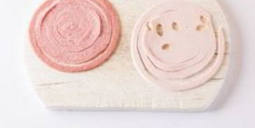 канапе с сыром и колбасой