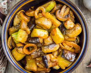 Карри с кабачками и баклажанами