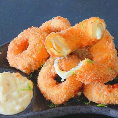 Луковые кольца с сыром в кляре