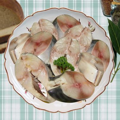 Маринованная скумбрия в соевом соусе