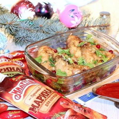 Маринованные куриные крылышки c овощами