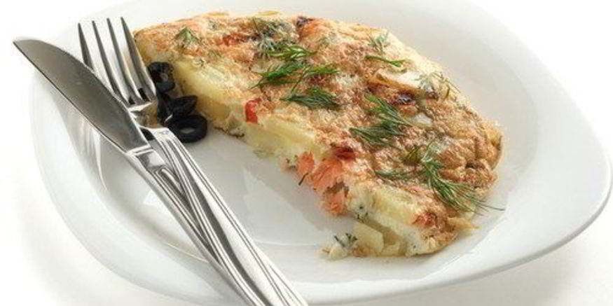 Рецепт фриттаты с копченым лососем и грибами